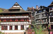 village of barr, entrance gate to the alsace walking trails